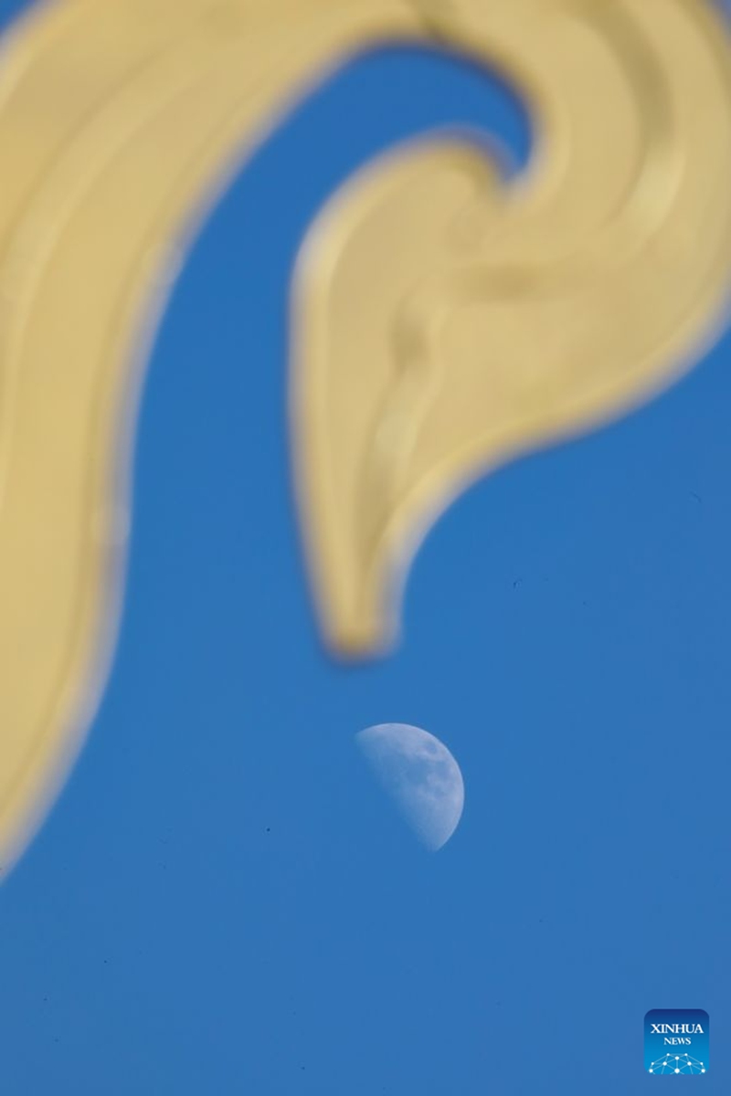 This photo taken on Sept. 19, 2026 shows the first quarter moon in the sky in Jinghong City, southwest China's Yunnan Province. Photo: Xinhua