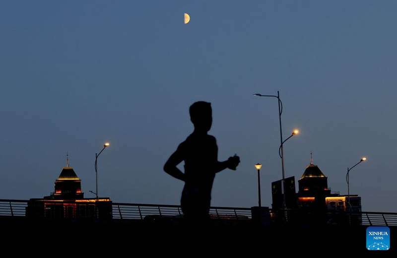 This photo taken on Sept. 19, 2026 shows the first quarter moon in the sky in Harbin, northeast China's Heilongjiang Province. Photo: Xinhua