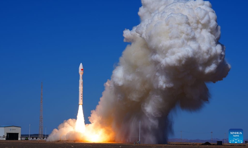 A Lijian-1 Y18 carrier rocket carrying nine satellites blasts off from the Dongfeng commercial space innovation pilot zone in northwest China, Sept. 20, 2026. China successfully launched nine satellites into space from the Dongfeng commercial space innovation pilot zone in northwest China at 12:03 p.m. Sunday (Beijing Time). The satellites were carried by a Lijian-1 Y18 carrier rocket and have entered their planned orbits. The launch mission was a complete success. (Photo by Wang Jiangbo/Xinhua)