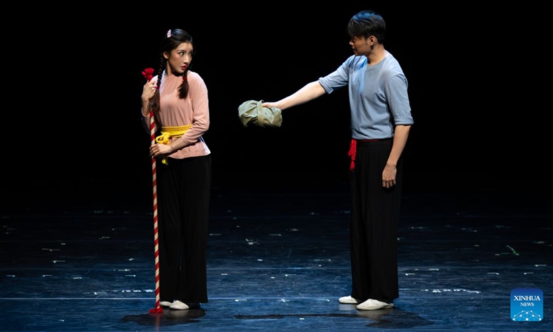 Artists perform during the 2026 Yangtze River Culture and Arts Season in Wuhan, central China's Hubei Province, Sept. 19, 2026. The 2026 Yangtze River Culture and Arts Season kicked off here on Saturday, and will run until Oct. 30. (Xinhua/Du Zixuan)