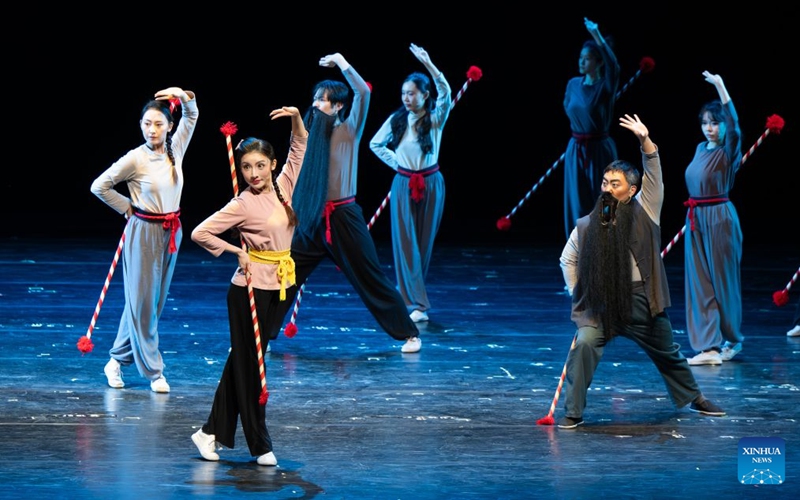Artists perform during the 2026 Yangtze River Culture and Arts Season in Wuhan, central China's Hubei Province, Sept. 19, 2026. The 2026 Yangtze River Culture and Arts Season kicked off here on Saturday, and will run until Oct. 30. (Xinhua/Du Zixuan)
