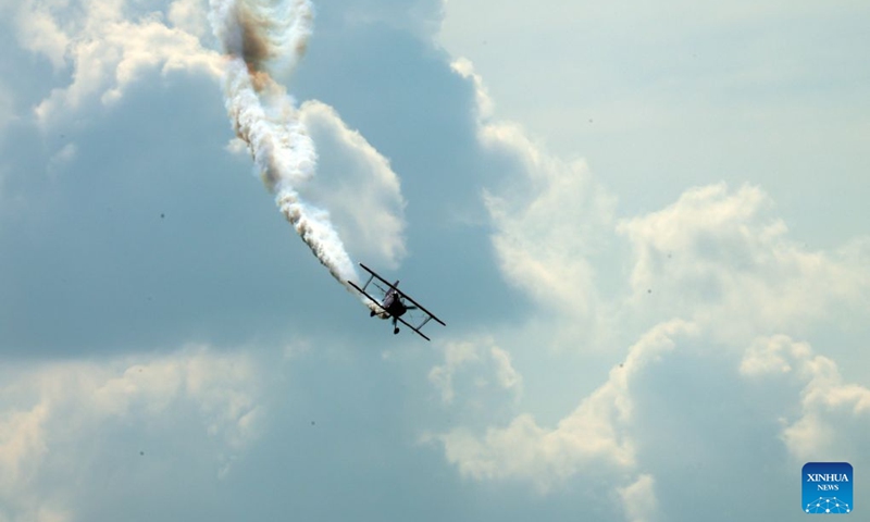 An aircraft performs during the Sivrihisar Airshow 2026 in Sivrihisar district of Eskisehir in Türkiye, Sept. 19, 2026. The annual Sivrihisar Airshow kicked off in Türkiye's Sivrihisar district of Eskisehir on Saturday. Photo: Xinhua