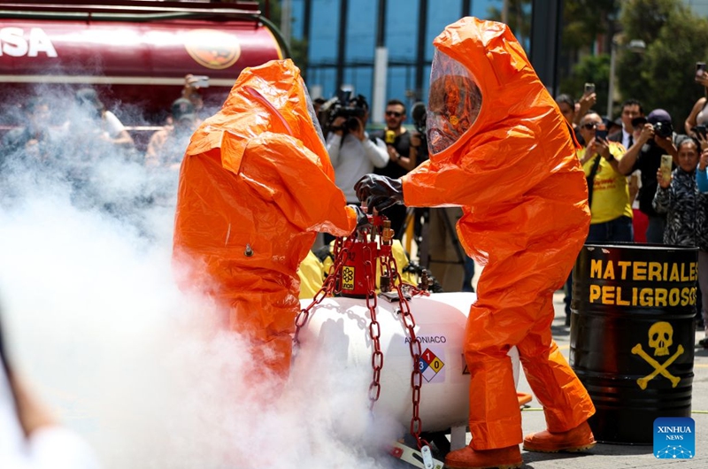 Emergency rescue team members take part in the Second National Earthquake Drill 2026, in Mexico City, capital of Mexico, on Sept. 19, 2026. (Photo by Francisco Canedo/Xinhua)