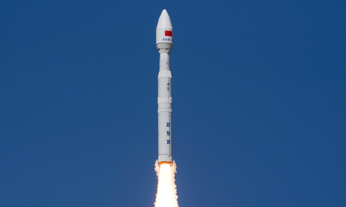 At 12:03 pm on September 20, 2026, the Kinetica-1 Y18 rocket lifted off from the Dongfeng commercial space innovation pilot zone in Northwest China, sending nine satellites into their designated orbits.  Photo: Courtesy of CAS Space