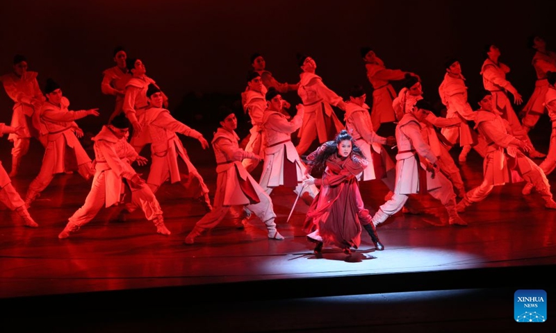 Dancers perform Chinese dance drama Mulan at Lincoln Center in New York, the United States, Sept. 19, 2026. The dance drama Mulan, presented by China Arts and Entertainment Group, was staged at Lincoln Center in New York on Saturday, attracting more than 2,000 viewers. (Xinhua/Zhang Fengguo)