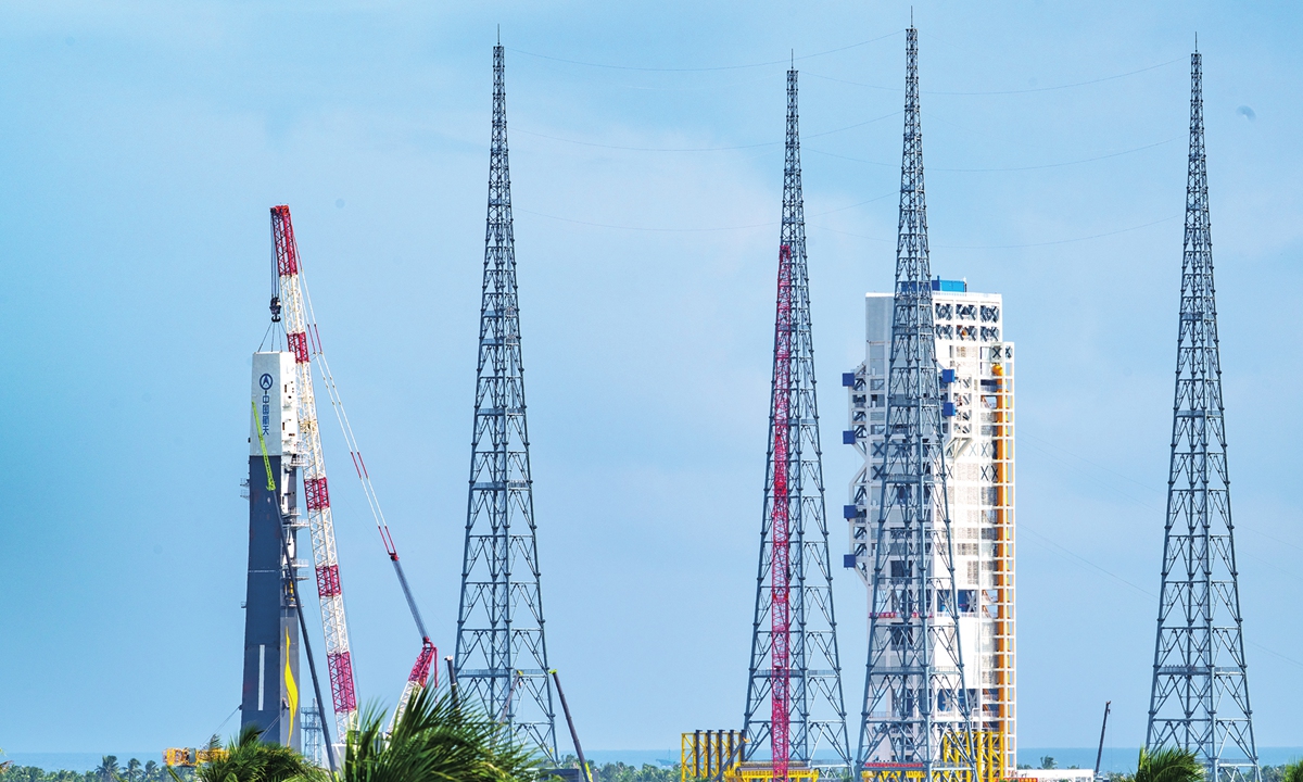 A dedicated launch pad for the Long March 10A carrier rocket is under construction at the Wenchang Spacecraft Launch Site in South China's Hainan Province on September 23, 2026. The rocket is designed primarily to transport cargo and crew to a near-Earth space station. Photo: VCG