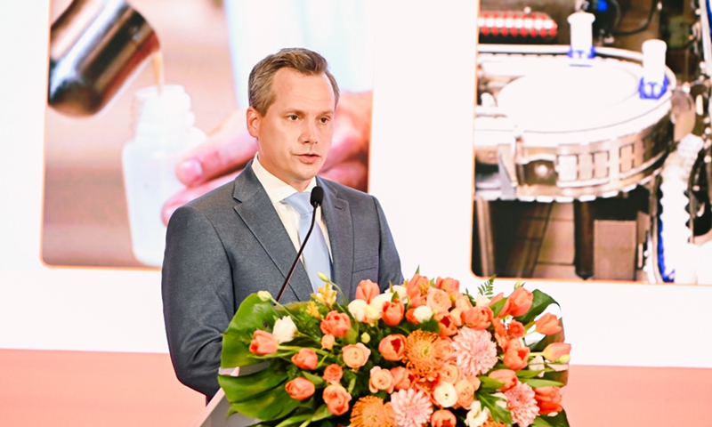 Kenneth van Halewijn, NZO Market Access Manager, shares the Dutch dairy industry's full-chain management experience Photo:FrieslandCampina