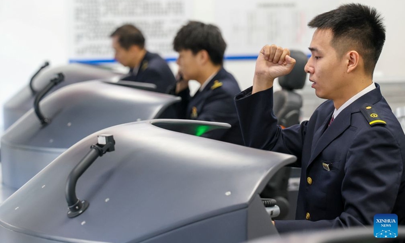 Electric Multiple Unit (EMU) drivers conduct driving simulation training at a training center of China Railway Harbin Group Co., Ltd. in northeast China's Heilongjiang Province, Sept. 22, 2026. As the Harbin-Yichun high-speed railway, China's northernmost high-speed railway, enters the final countdown to opening, workers are carrying out intensive training, emergency drills, equipment inspections and surveying to ensure its safe operation.
With a designed speed of 250 kilometers per hour, the 318-km line will slash travel time between Harbin and Yichun from about seven hours to just two hours once it becomes operational. Photo: Xinhua