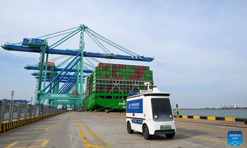 This photo taken on Sept. 18, 2026 shows a smart patrol vehicle at Tianjin Port in Tianjin, north China. Tianjin is an important land-sea hub for Belt and Road cooperation. The China-SCO Port Economy Cooperation Center was inaugurated in Tianjin recently. The center aims to promote resource sharing, complementary strengths and coordinated development among ports of Shanghai Cooperation Organization (SCO) member states, while creating new opportunities for cooperation in the digital economy, port trade and related fields under the SCO framework.
In the first seven months of 2026, Tianjin's imports and exports with SCO member states totaled 29.54 billion yuan (about 4.4 billion U.S. dollars), up 8.6 percent year-on-year. The city has been actively exploring new approaches to high-level opening-up as a major gateway in northern China. Photo: Xinhua