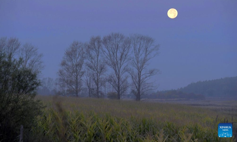 This photo taken on Sept. 27, 2026 shows the full moon in the sky over Qiqihar, northeast China's Heilongjiang Province. (Photo by Wang Yonggang/Xinhua)