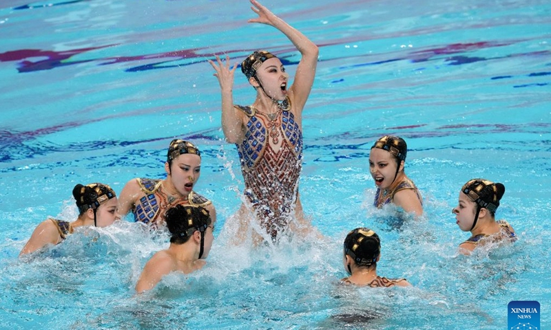 Artistic swimmers of team China compete during the mixed team acrobatic routine of Artistic Swimming at the 20th Asian Games Aichi-Nagoya 2026 in Hamamatsu of Shizuoka Prefecture, Japan, Sept. 26, 2026. (Xinhua/Zhou Mi)