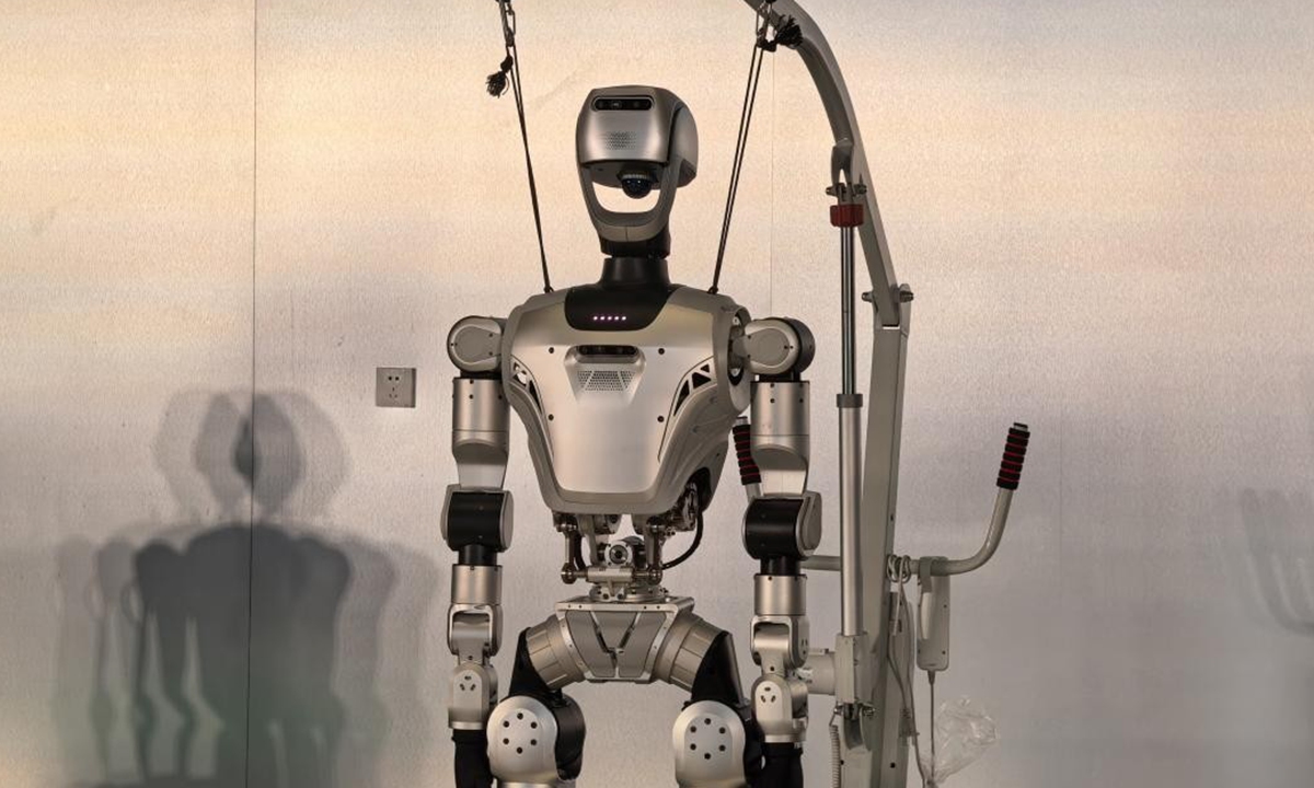 The world's first embodied AI robot with fully domestically developed electronic architecture Photo: CCTV News