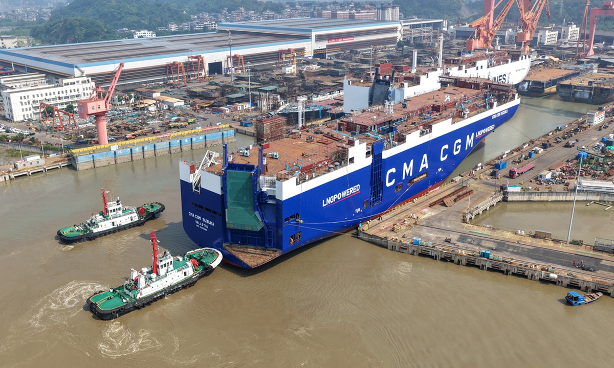 An LNG dual-fuel roll-on/roll-off ship built by Fujian Mawei Shipbuilding is launched in Fuzhou, Southeast China's Fujian Province, on September 29, 2026. The shipyard, which is being developed into Fujian's largest production base for specialized vessels, also delivered a 9,000-ton liquid cargo ship in April using a fully 3D digital delivery system. Photo: VCG