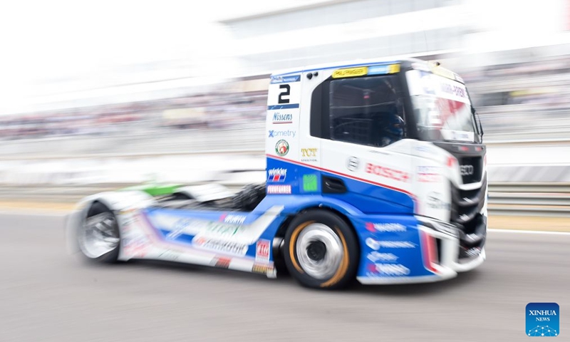 Pilot Jochen Hahn competes during the FIA European Truck Racing Championship Grand Prix of Spain in Madrid, Spain, on Oct. 4, 2026. Photo: Xinhua