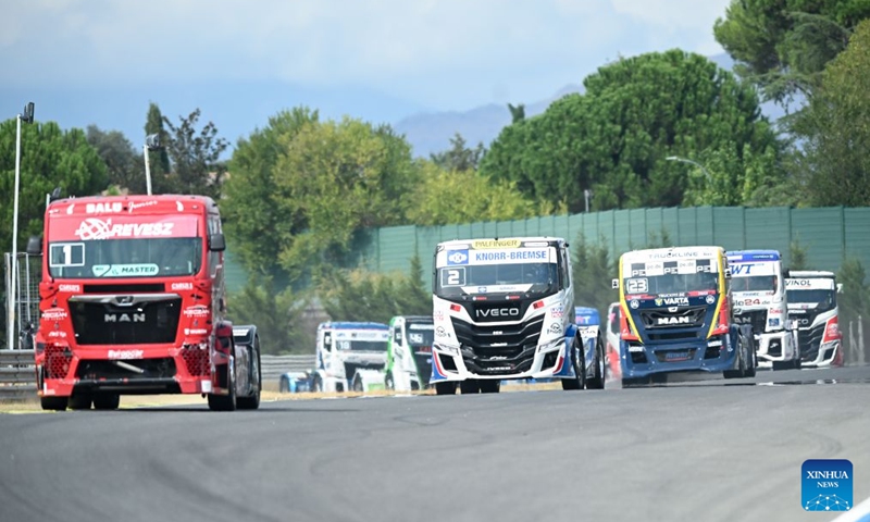 Participants compete during the FIA European Truck Racing Championship Grand Prix of Spain in Madrid, Spain, on Oct. 4, 2026. Photo: Xinhua