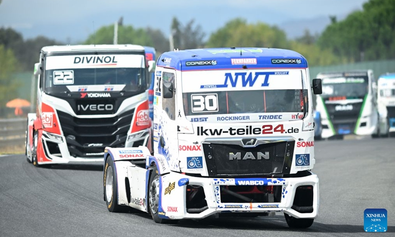 Participants compete during the FIA European Truck Racing Championship Grand Prix of Spain in Madrid, Spain, on Oct. 4, 2026. Photo: Xinhua