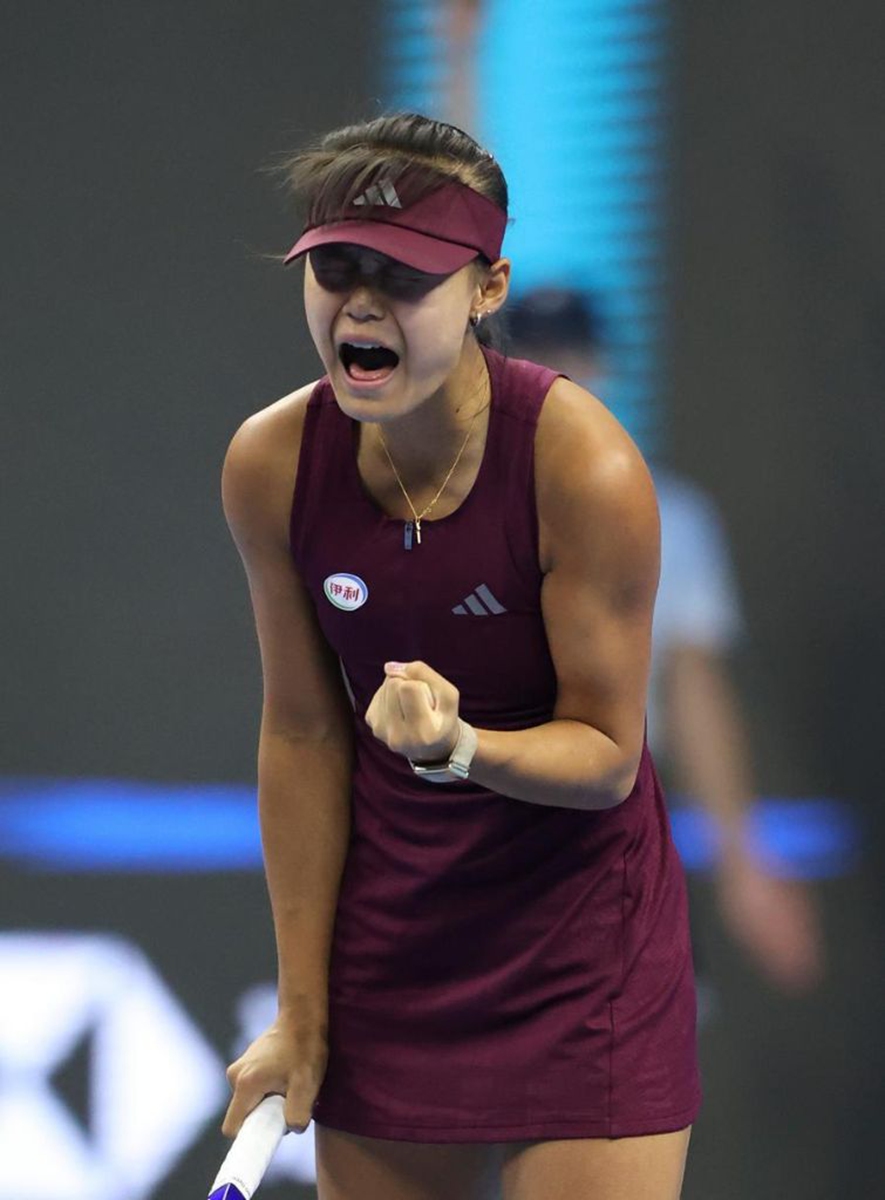 Sun Xinran celebrates during the match against Eva Lys of Germany at 2026 China Open, Oct. 1, 2026. (Xinhua/Ma Zihan)