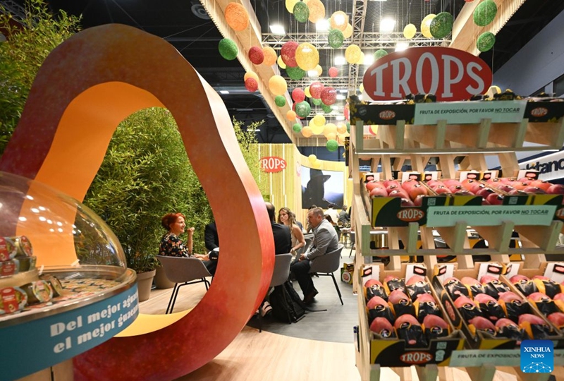 People gather at the IFEMA Madrid convention center for commercial negotiations at Fruit Attraction in Madrid, Spain, Oct. 6, 2026. Fruit Attraction is scheduled to take place from Oct. 6 to Oct. 8 in Madrid. Photo: Xinhua