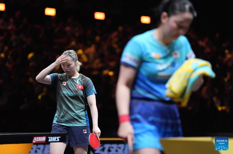 Su Tsz Tung (L) of China's Hong Kong reacts during the women's singles round of 32 match against Harimoto Miwa of Japan at 2025 World Table Tennis (WTT) China Smash in Beijing, China, Oct. 6, 2026. Photo: Xinhua