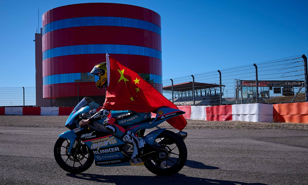 Sun Shengbo (front) of China competes during the race 2 of the ESBK Talent category at the 2026 Spanish Superbike Championship on September 20, 2026, in Navarra, Spain. Photos on this page: Courtesy of Sun Shengbo

Sun Shengbo celebrates after the race on September 20, 2026, in Navarra, Spain. 
