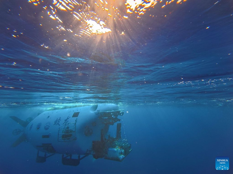 China's manned deep-sea submersible Jiaolong prepares to dive after safety inspection in the western Pacific Ocean, Oct. 10, 2026. China's research vessel Deep Sea No. 1, carrying manned deep-sea submersible Jiaolong, arrived at East Caroline Basin in the western Pacific Ocean on Saturday for deep-sea scientific research.
This marks the 466th dive of Jiaolong, with a planned diving depth of about 4,500 meters. Photo: Xinhua