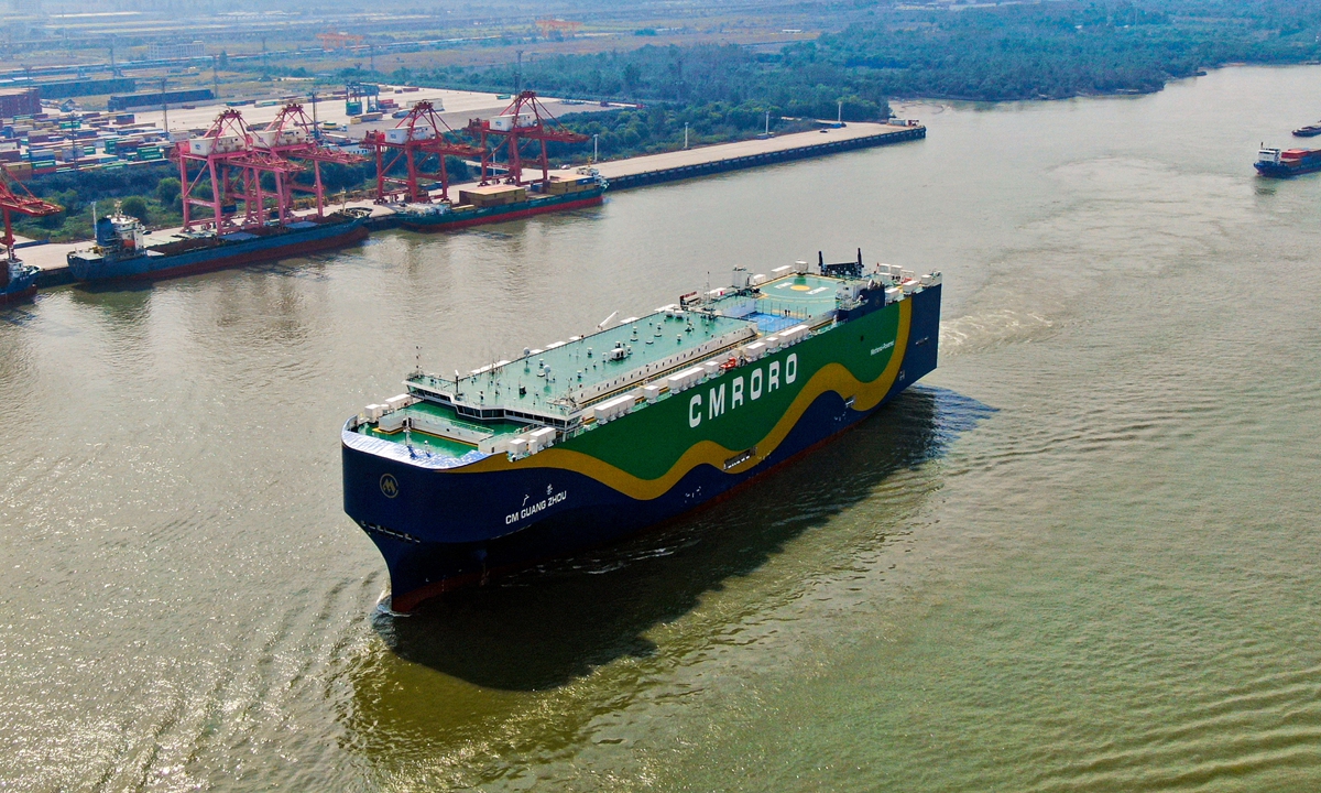 A newly built roll-on roll-off vessel sets sail on its maiden voyage from Nanjing, East China's Jiangsu Province, carrying 1,530 Chinese-made new-energy vehicles to Europe on October 11, 2026. This marks another direct ro-ro route from Nanjing, following those to the Middle East and South America, further expanding its oceangoing international shipping network. Photo: VCG