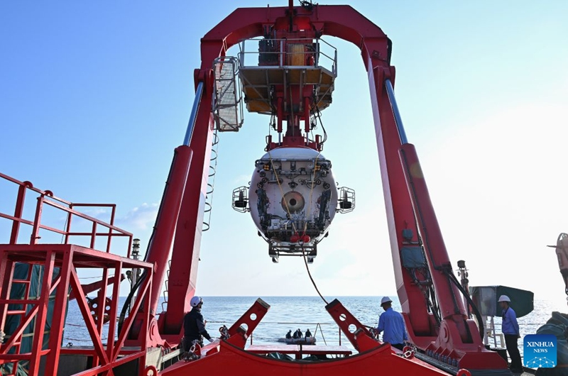 The manned deep-sea submersible Jiaolong is pictured before its dive aboard the research vessel Deep Sea No. 1 in the western Pacific Ocean, on Oct. 10, 2026. China's research vessel Deep Sea No. 1, carrying manned deep-sea submersible Jiaolong, arrived at East Caroline Basin in the western Pacific Ocean on Saturday for deep-sea scientific research.
This marks the 466th dive of Jiaolong, with a planned diving depth of about 4,500 meters. Photo: Xinhua