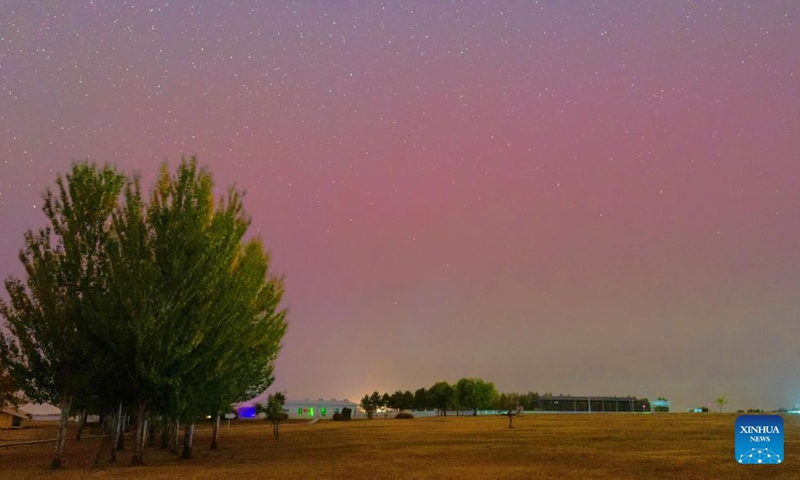 This photo taken on Oct. 11, 2026 shows the aurora observed from Daqing City, northeast China's Heilongjiang Province. (Photo by Liu Chengshan/Xinhua)

