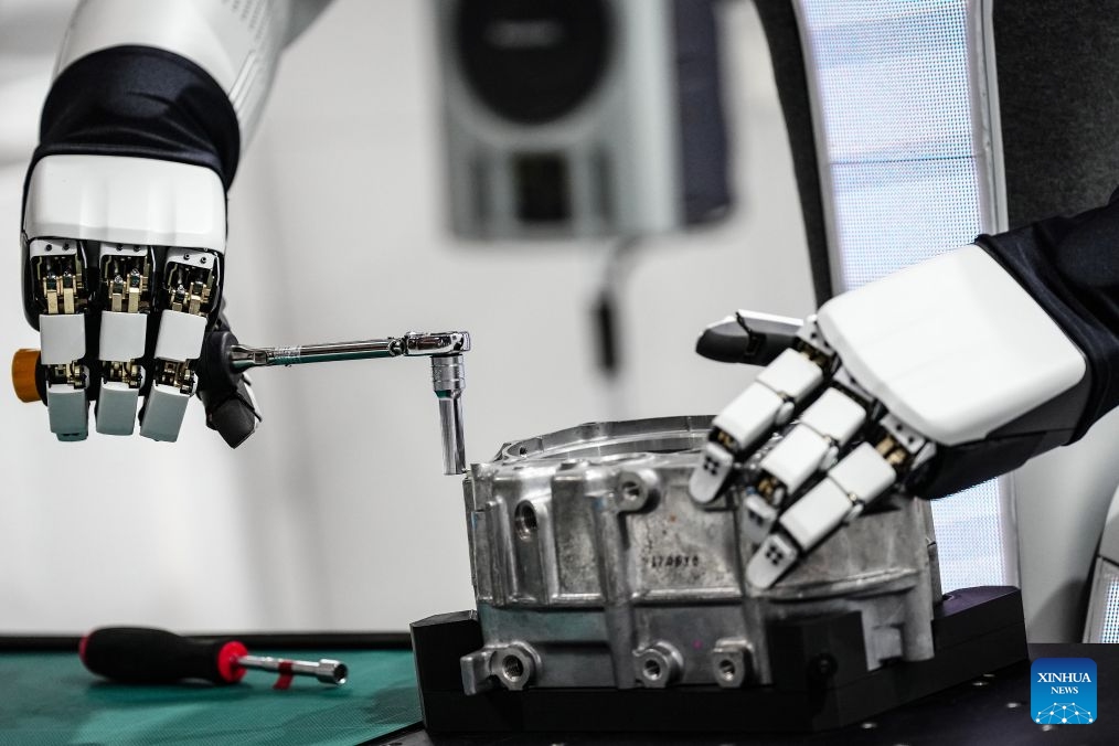 This photo taken on Oct. 13, 2026 shows a robot at work at the Combined Exhibition of Advanced Technologies (CEATEC) 2026 in Chiba Prefecture, Japan. The CEATEC 2026 kicked off here on Tuesday. (Photo: Xinhua)