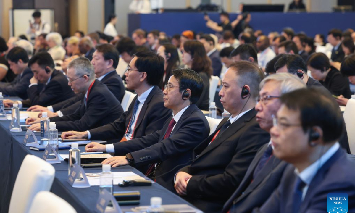 Guests attend the opening ceremony of the fourth Liangzhu Forum in Hangzhou, east China's Zhejiang Province, Oct. 18, 2026. The fourth Liangzhu Forum opened Sunday in Hangzhou, east China's Zhejiang Province, to discuss challenges in cultural heritage conservation and paths to deepen international cooperation.
The year 2026 marks the 90th anniversary of the discovery of the Liangzhu ruins. Themed Bridging the Past and the Future: Safeguarding Cultural Heritage for Our Times, the forum brings together officials, archaeologists and scholars from around the world. (Xinhua/Xu Yu)