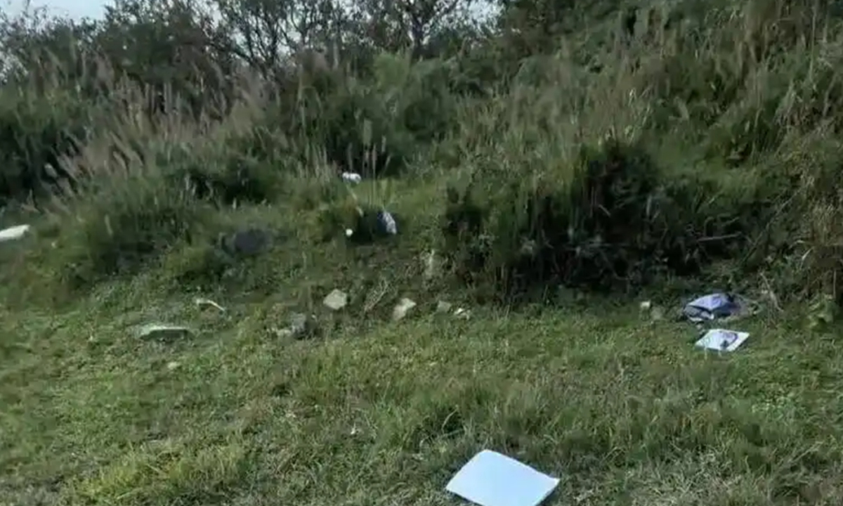 Litter is seen scattered on Fuquan Mountain in Ningbo, East China's Zhejiang Province, following a Canada Goose ads shoot. Photo: Screenshot from online video