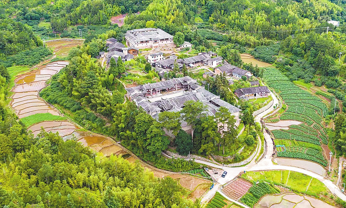 Photo shows Zhutouzhai fortified manor in Baiyun township, Yongtai county, Fuzhou, southeast China's Fujian province. Photo/Lin Shuangwei