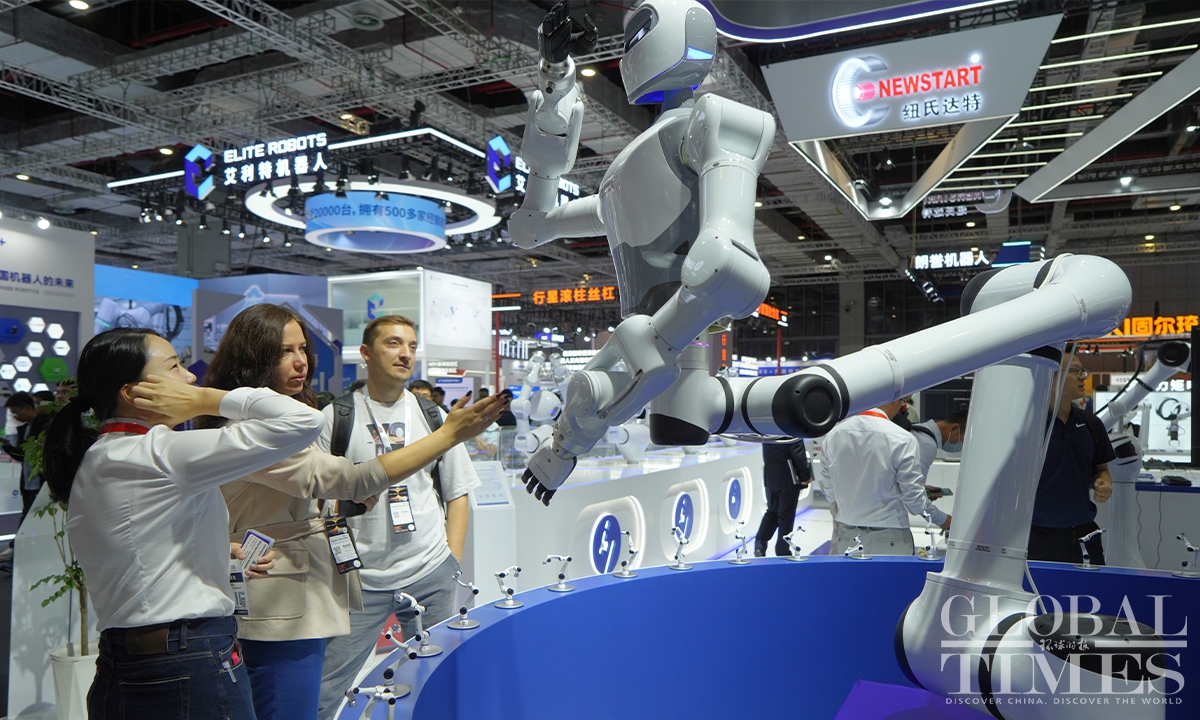 26th China International Industry Fair kicks off in Shanghai (Photo: Lu Ting/Global Times)