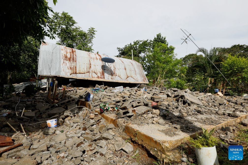 This photo taken on Oct. 13, 2026 shows debris of damaged houses after an earthquake in Macaracas, Los Santos, Panama. (Photo: Xinhua)