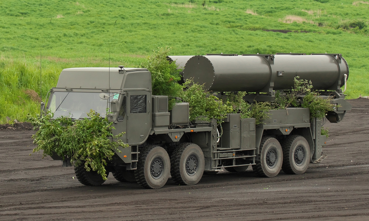 Japan Ground Self-Defense Force's Type 25 HVGP (Hyper Velocity Gliding Projectile) takes part in the live-firing exercise Fuji Comprehensive Firepower Exercise 2026 at the Higashi Fuji training field in Shizuoka-prefecture, Japan on May 7, 2026. Photo: VCG