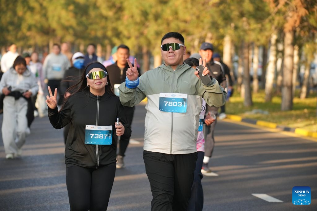 Runners participate in the Bishkek Snow Leopard Run in Bishkek, Kyrgyzstan, Oct. 18, 2026. (Photo: Xinhua)