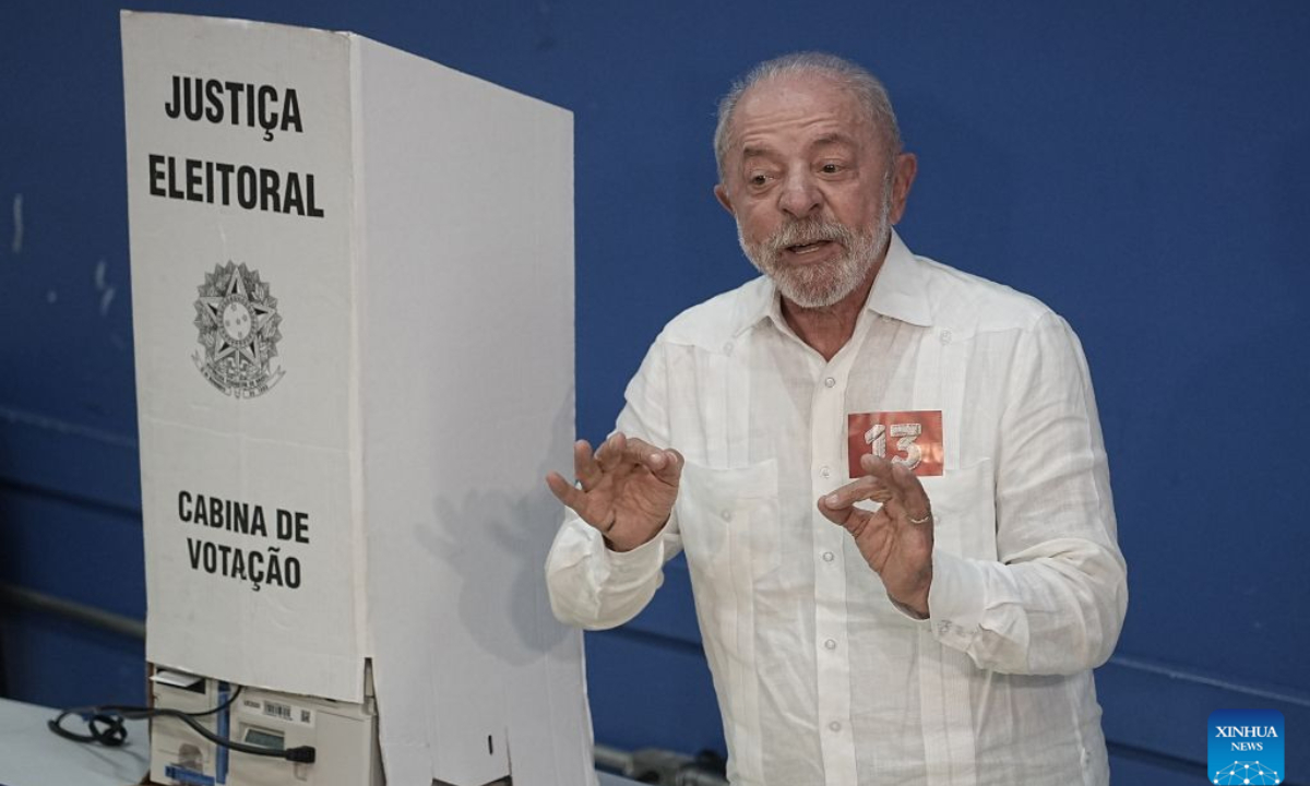 Brazilian incumbent President Luiz Inacio Lula da Silva, presidential candidate of the ruling Workers' Party, poses for a photo after casting his ballot at a polling station in Sao Bernardo do Campo, Brazil, Oct. 25, 2026. Brazilian incumbent President Luiz Inacio Lula da Silva, candidate of the ruling Workers' Party, won Sunday's presidential runoff, according to results released by Brazil's Superior Electoral Court on Sunday night. (Photo by Paulo Lopes/Xinhua)