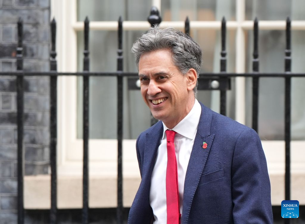 British Foreign Secretary Ed Miliband walks out of 10 Downing Street in London, Britain, Oct. 28, 2026. Britain would provide 10 billion pounds (13 billion U.S. dollars) of additional economic and military support to Ukraine, said British Chancellor of the Exchequer John Healey on Wednesday. (Xinhua/Zhang Feng)