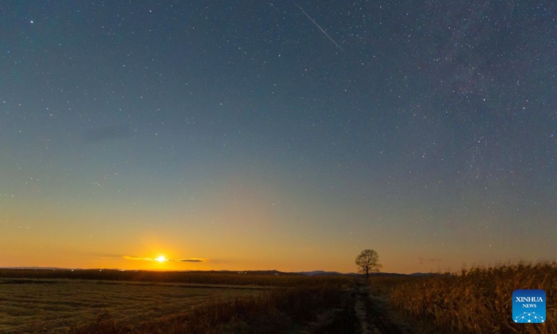 This photo taken on Oct. 22, 2026 shows the Orionid meteor shower in the sky over Tangyuan County of Jiamusi City, northeast China's Heilongjiang Province. The Orionid meteor shower, caused by remnants from Halley's comet, peaked on Wednesday and Thursday. Photo: Xinhua