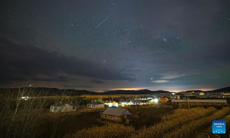 This photo taken on Oct. 21, 2026 shows the Orionid meteor shower in the sky over Yimei District of Yichun City, northeast China's Heilongjiang Province. The Orionid meteor shower, caused by remnants from Halley's comet, peaked on Wednesday and Thursday. Photo: Xinhua