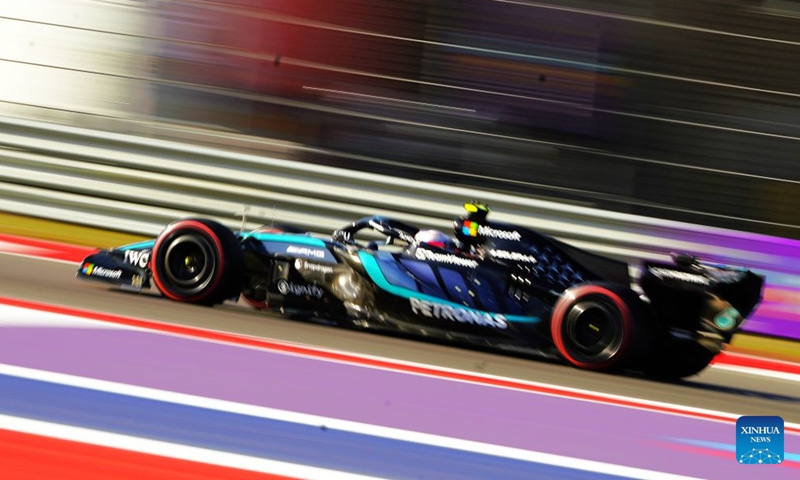 Mercedes' Kimi Antonelli of Italy competes during the qualifying session of the Formula One United States Grand Prix, in Austin, Texas, the United States, Oct. 24, 2026. (Xinhua/Wu Xiaoling)

